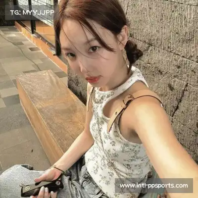 尹梧
